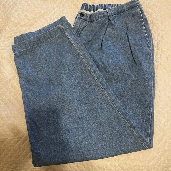 Lands' End Size 18W, Original Fit, Comfort Waist, Boot Fit Jeans. (J006) - Picture 3 of 3